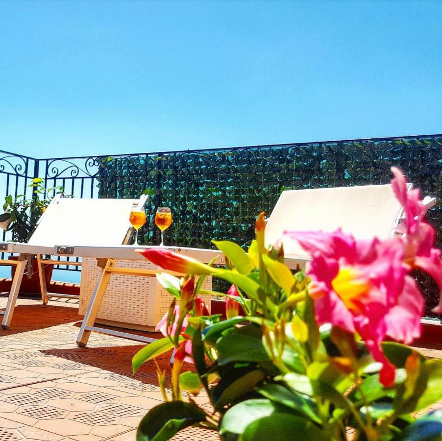 Casa Alessandra - De Vivo Realty Позітано Екстер'єр фото